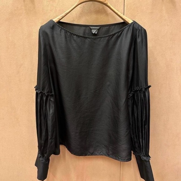 Beautiful Club Monaco Silk black blouse - Picture 1 of 5